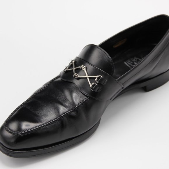 Used Men\'s black leather Barker Black Cross Bone Loafers Size 12 ½ main image 6